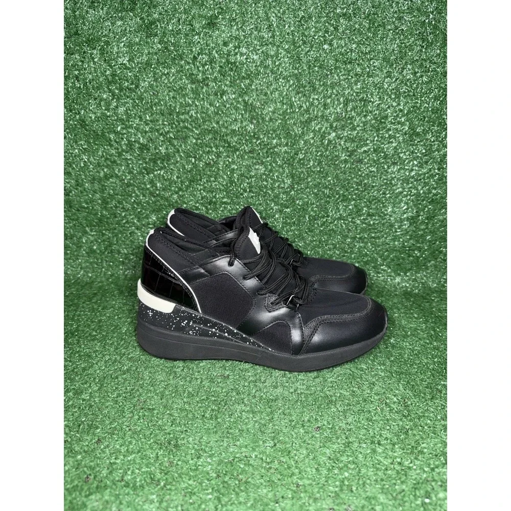 Michael Kors Shoes Womens Size 6 Liv Wedge Black Leather Comfort Sneakers